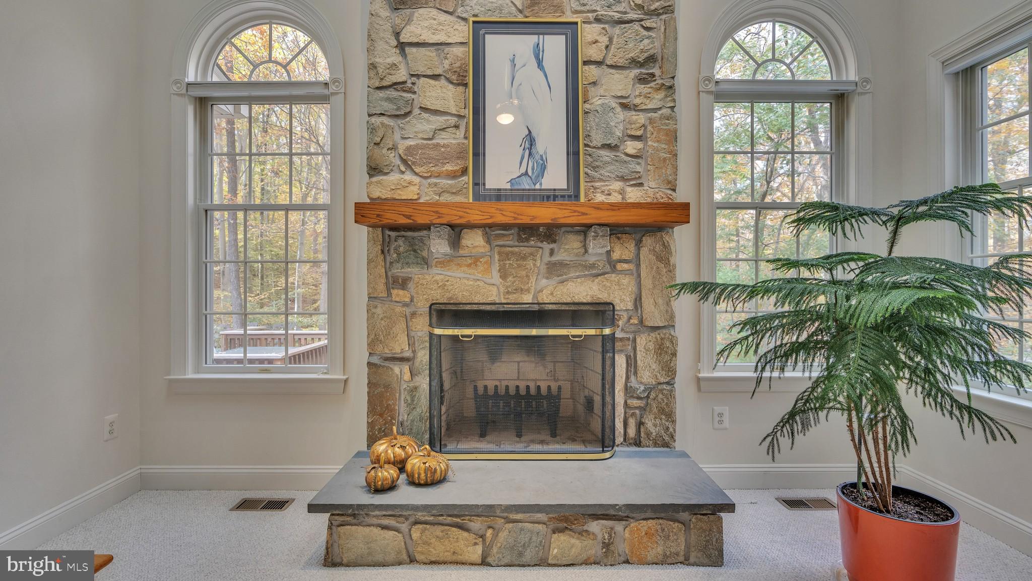 ANNAPOLIS PRESERVE - Residential