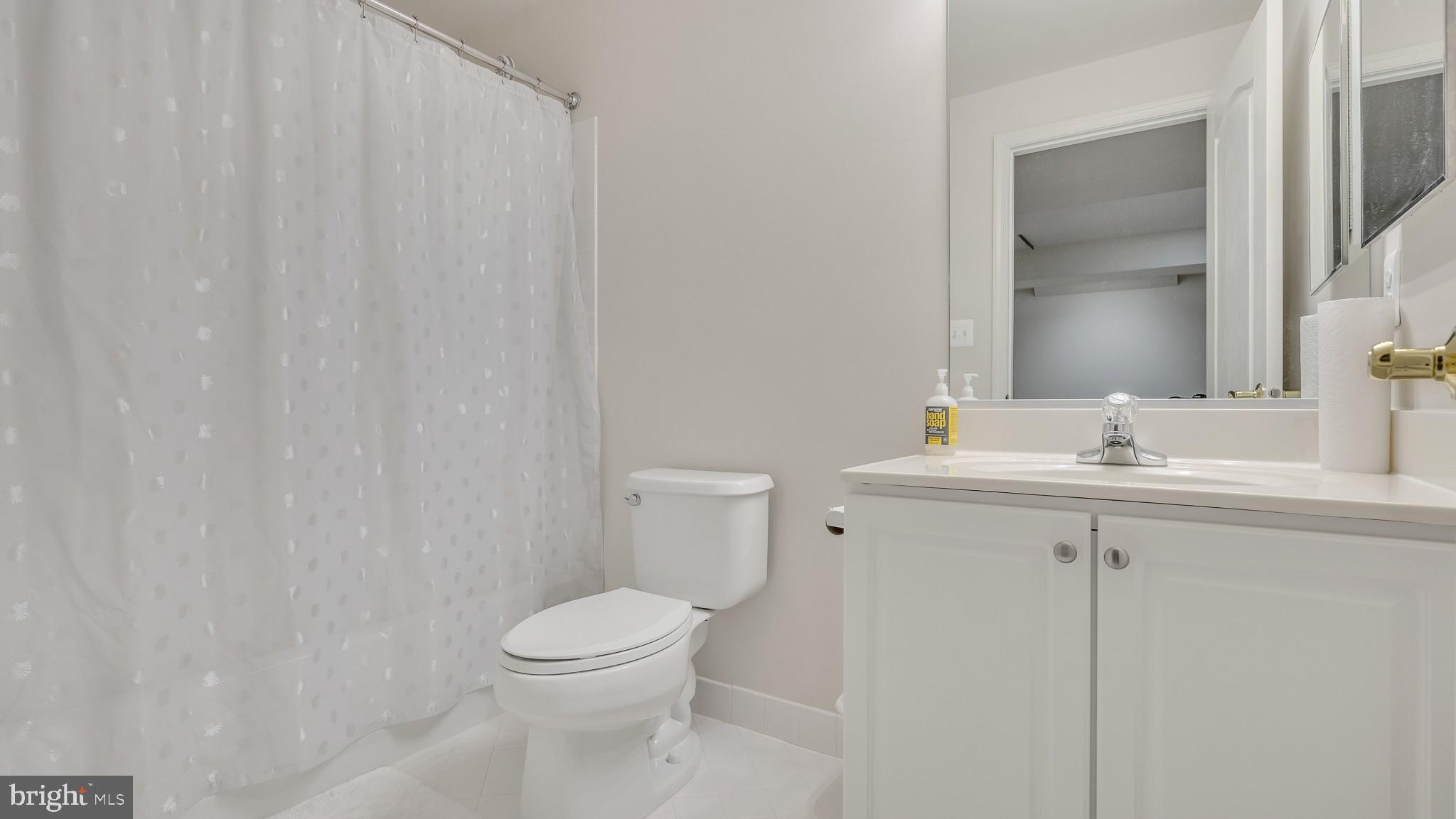 ANNAPOLIS PRESERVE - Residential