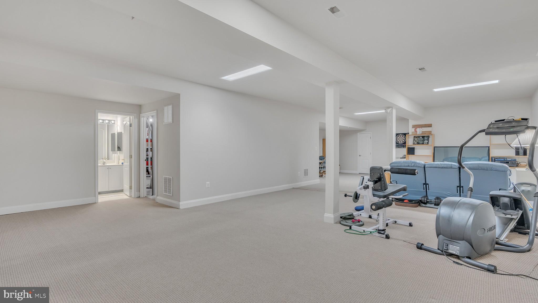 ANNAPOLIS PRESERVE - Residential