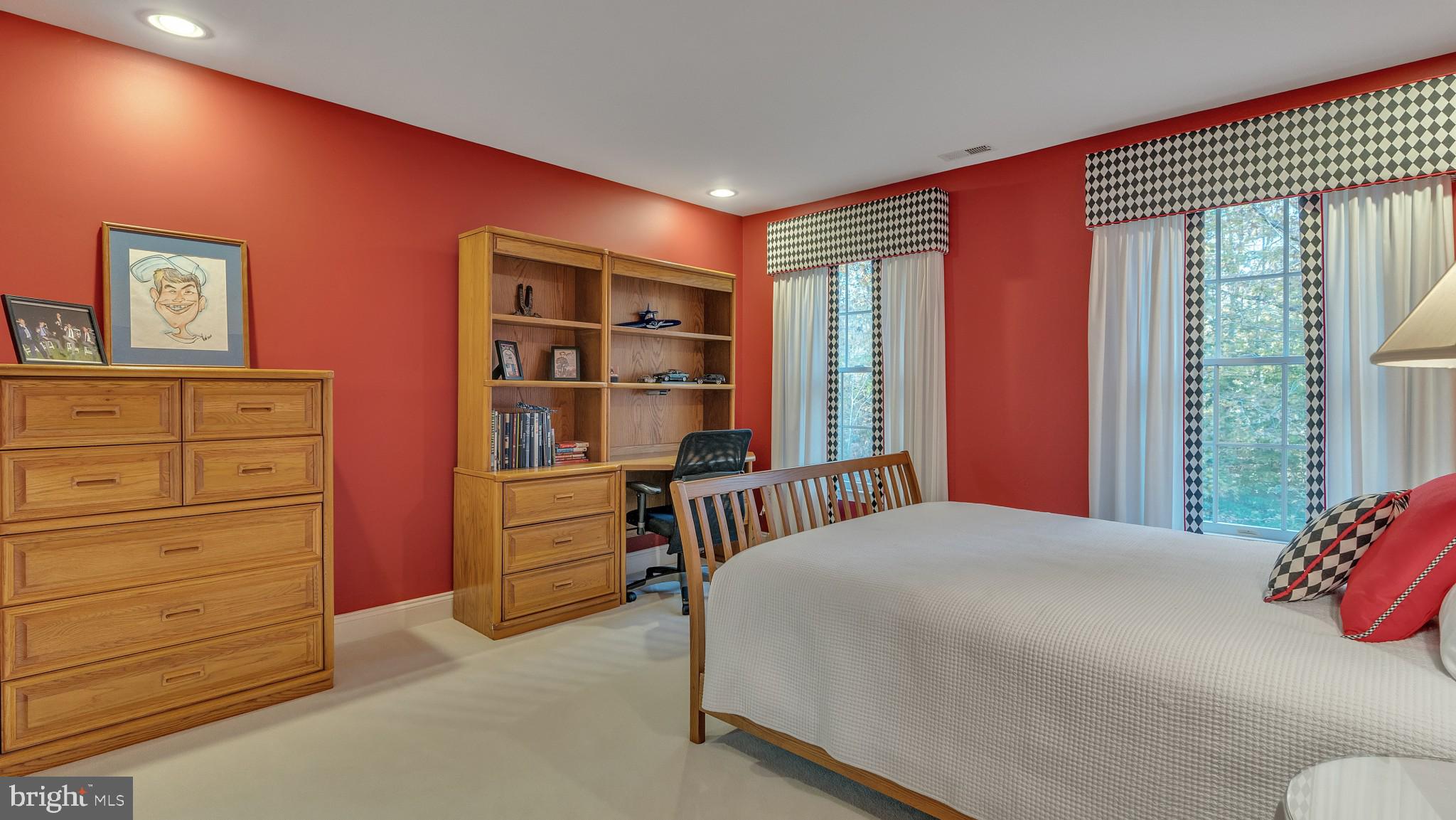 ANNAPOLIS PRESERVE - Residential