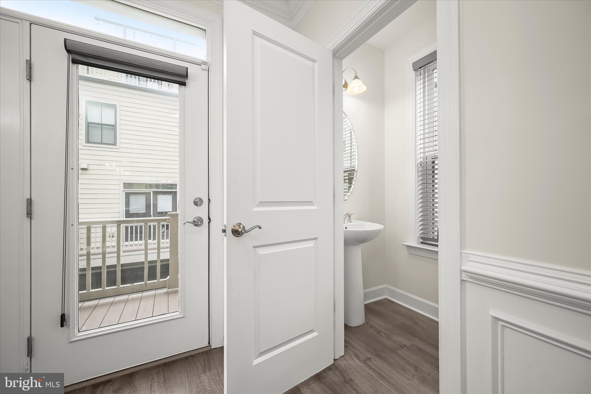 RIVERDALE PARK STATION - Residential