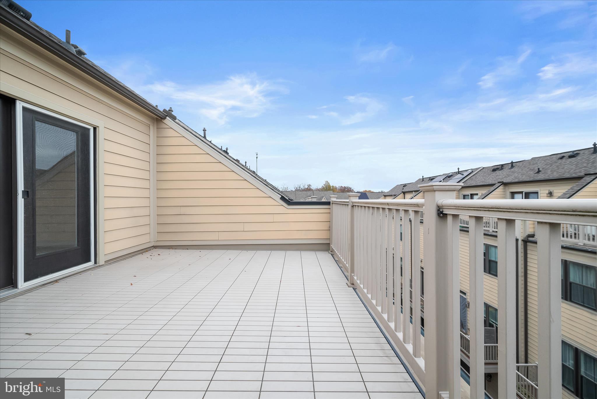 RIVERDALE PARK STATION - Residential