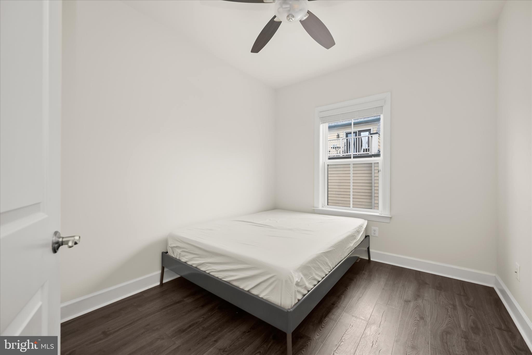 RIVERDALE PARK STATION - Residential