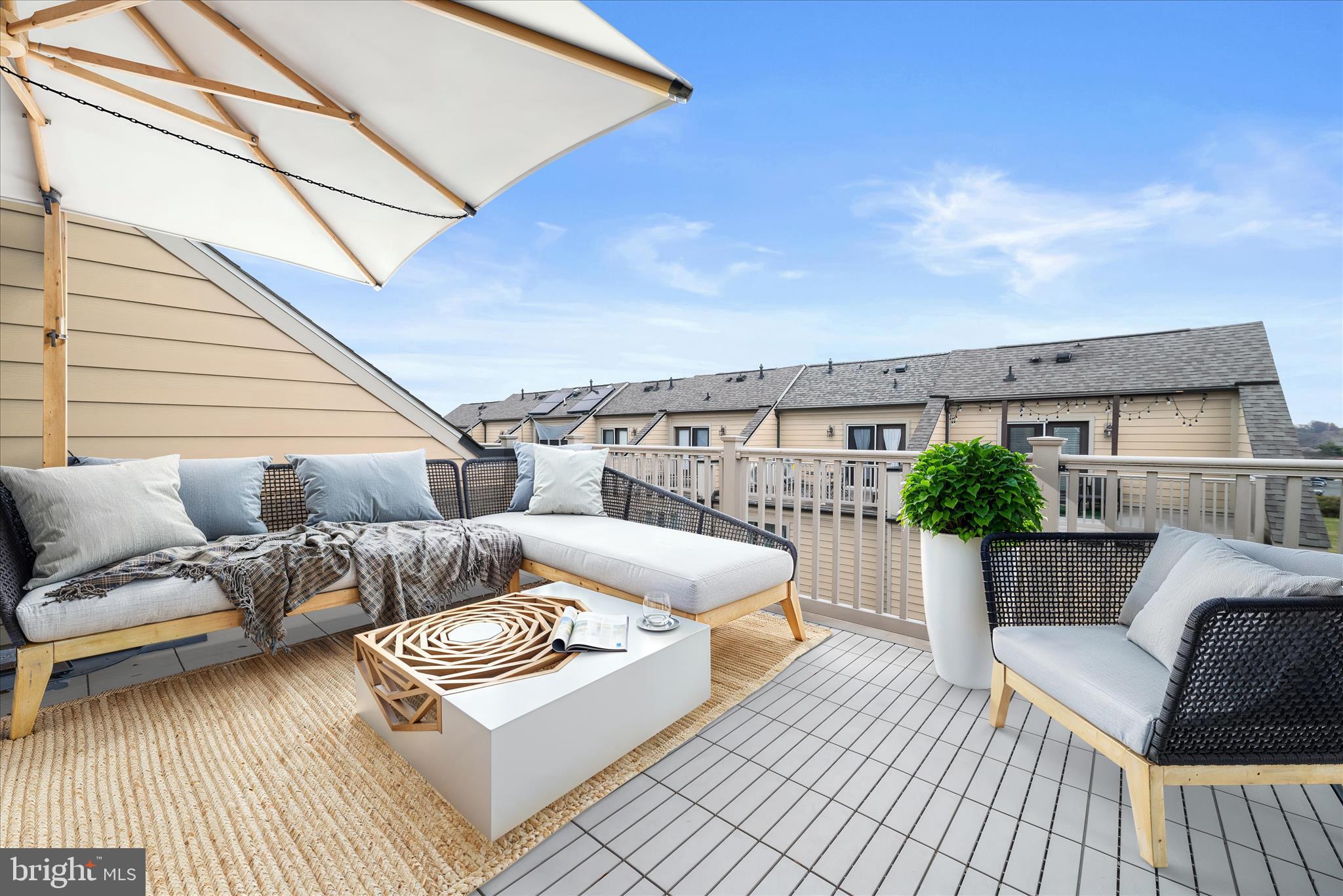 RIVERDALE PARK STATION - Residential