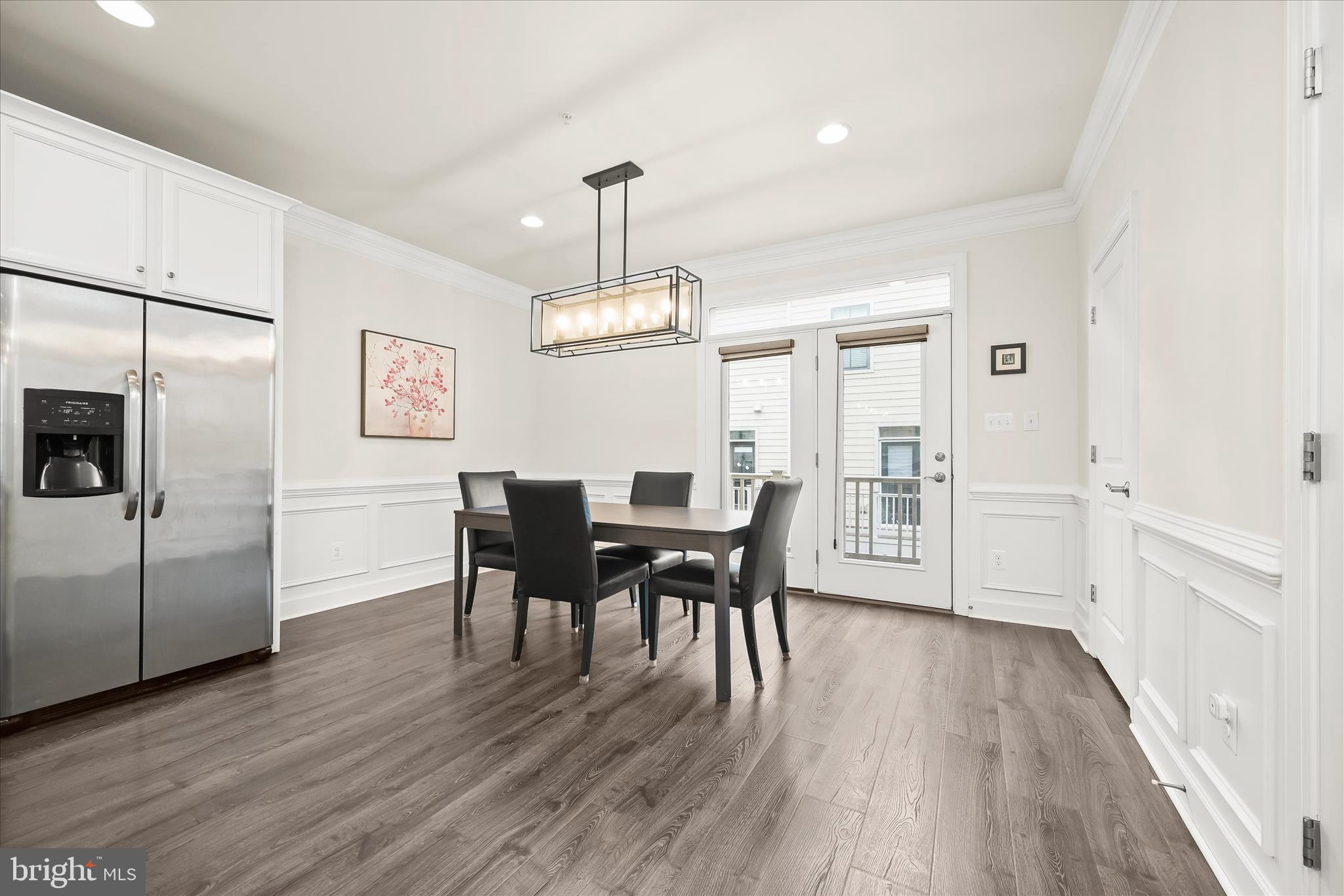 RIVERDALE PARK STATION - Residential