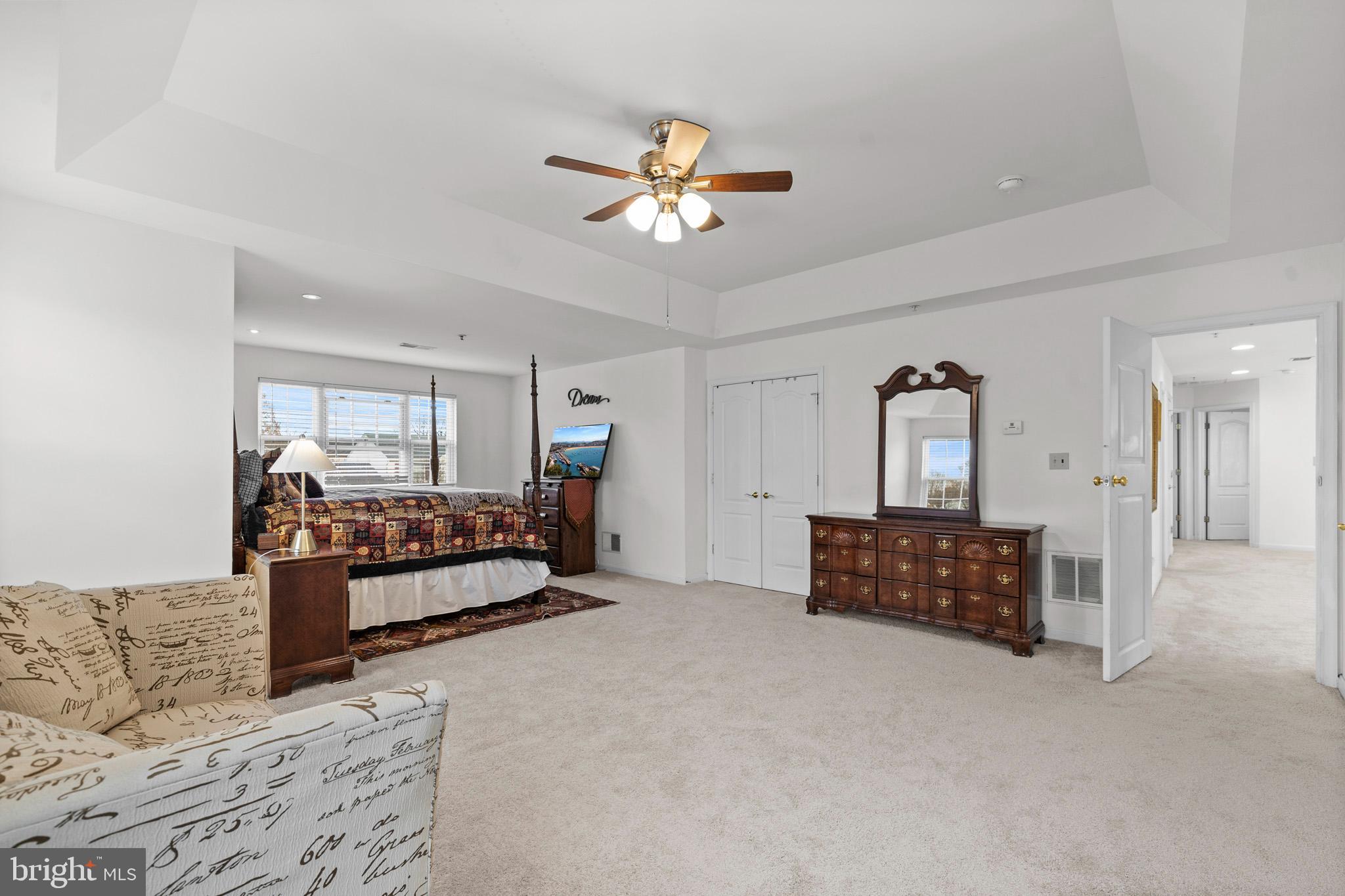 CAMBRIDGE ESTATES - Residential