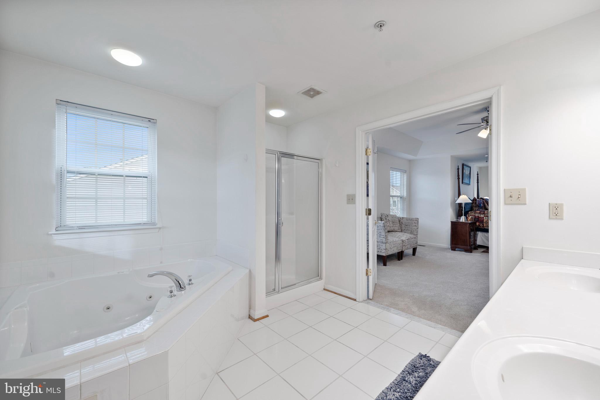 CAMBRIDGE ESTATES - Residential