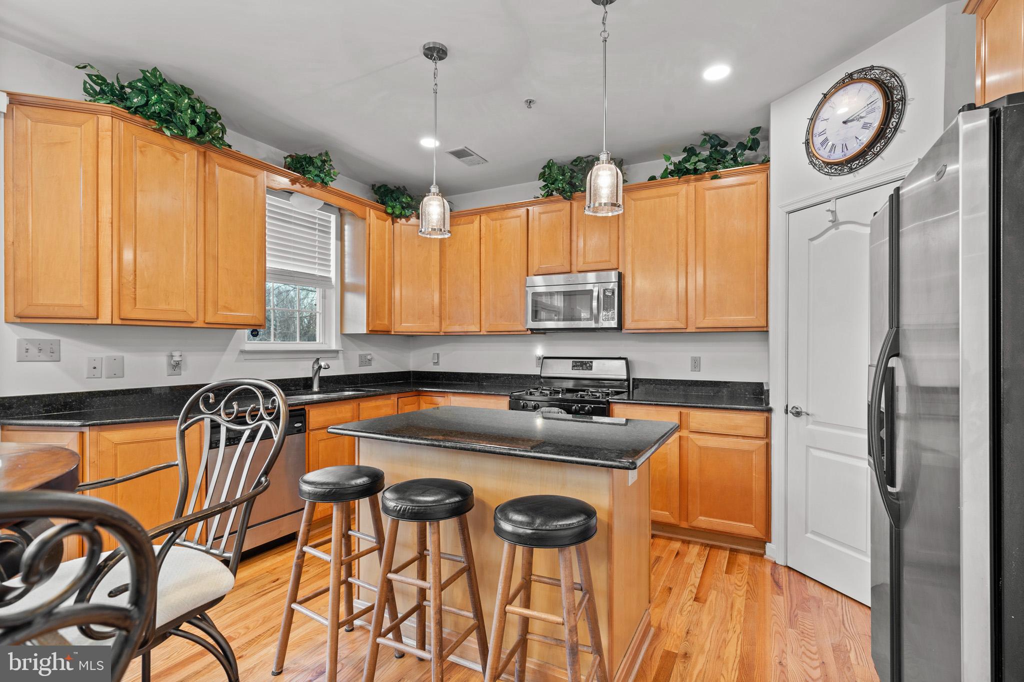 CAMBRIDGE ESTATES - Residential