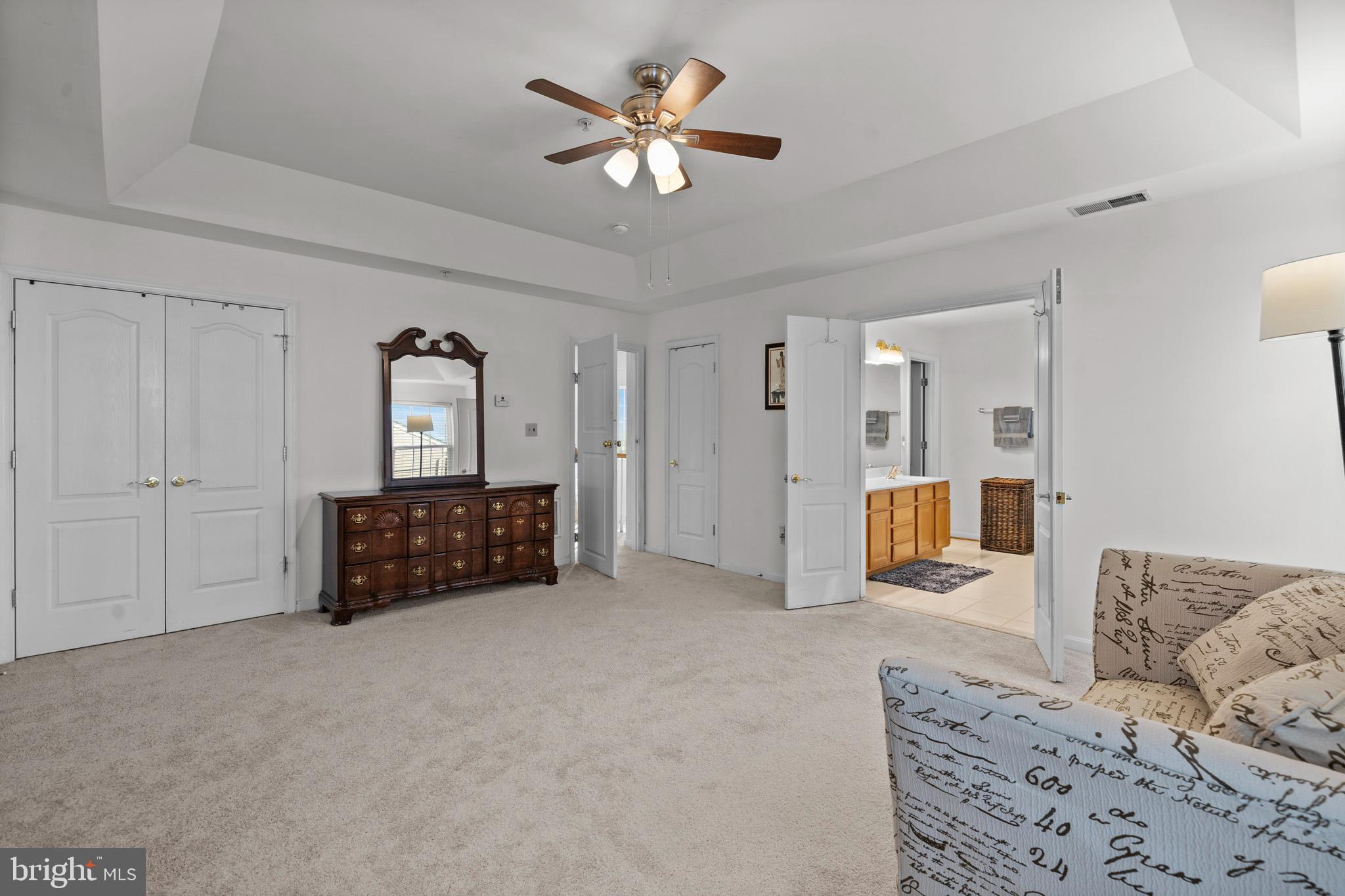 CAMBRIDGE ESTATES - Residential