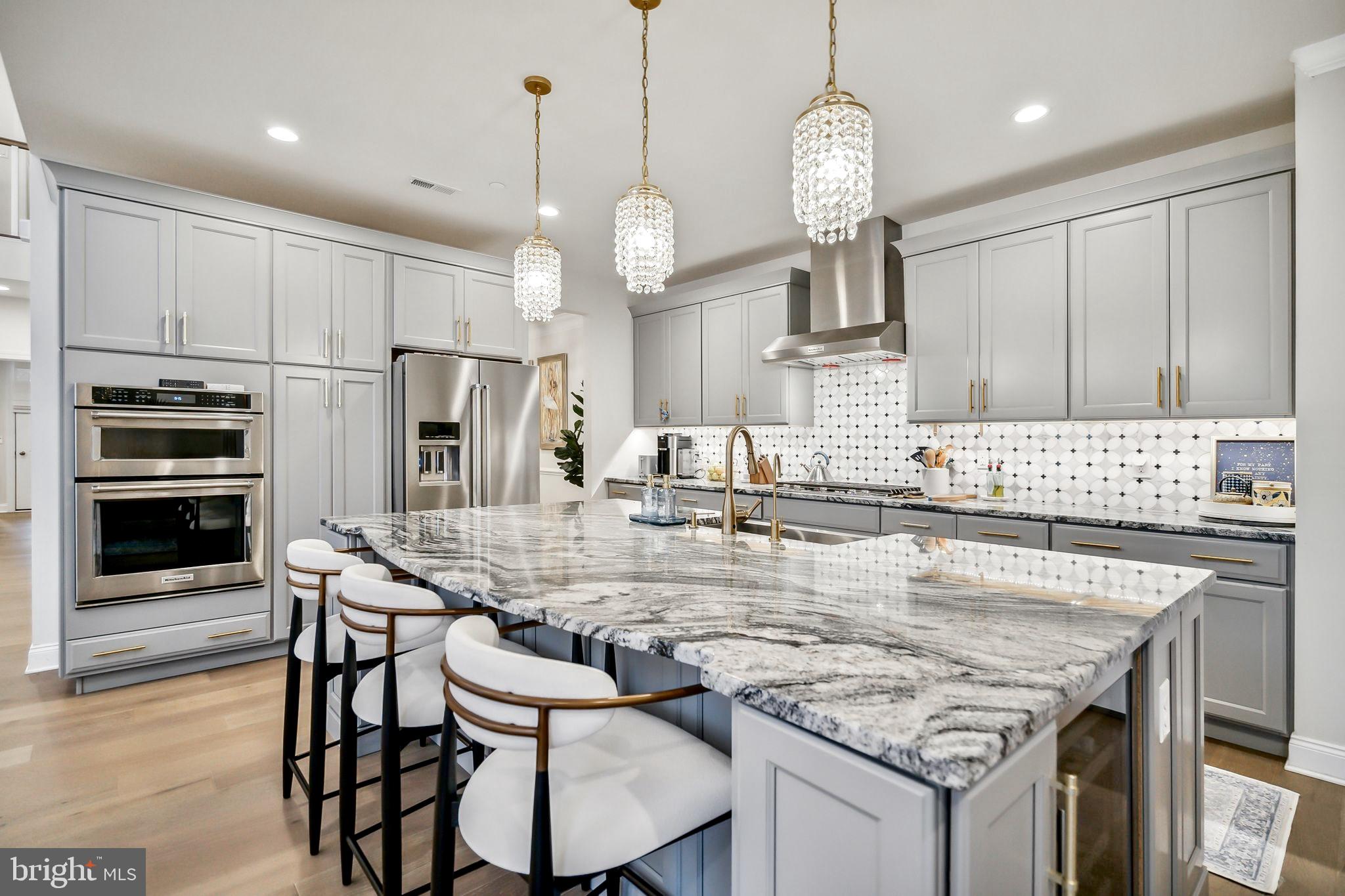 FENTONS CORNER - Residential