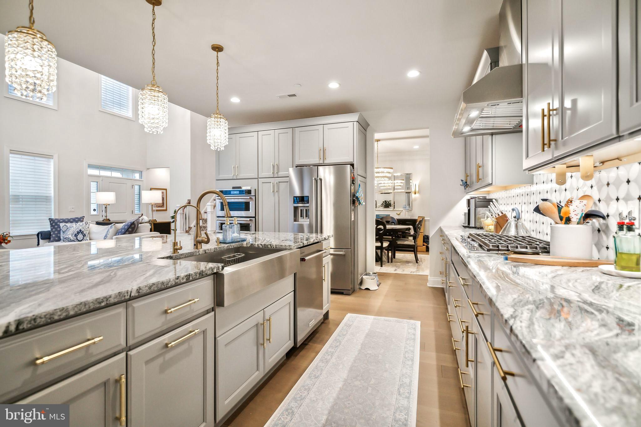 FENTONS CORNER - Residential