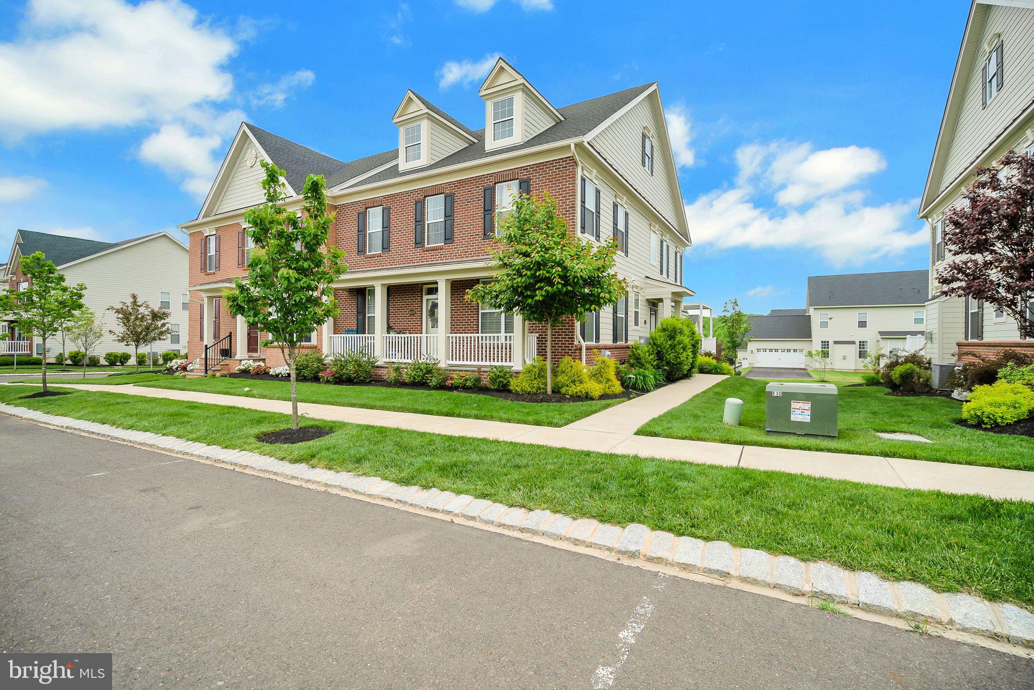 FENTONS CORNER - Residential