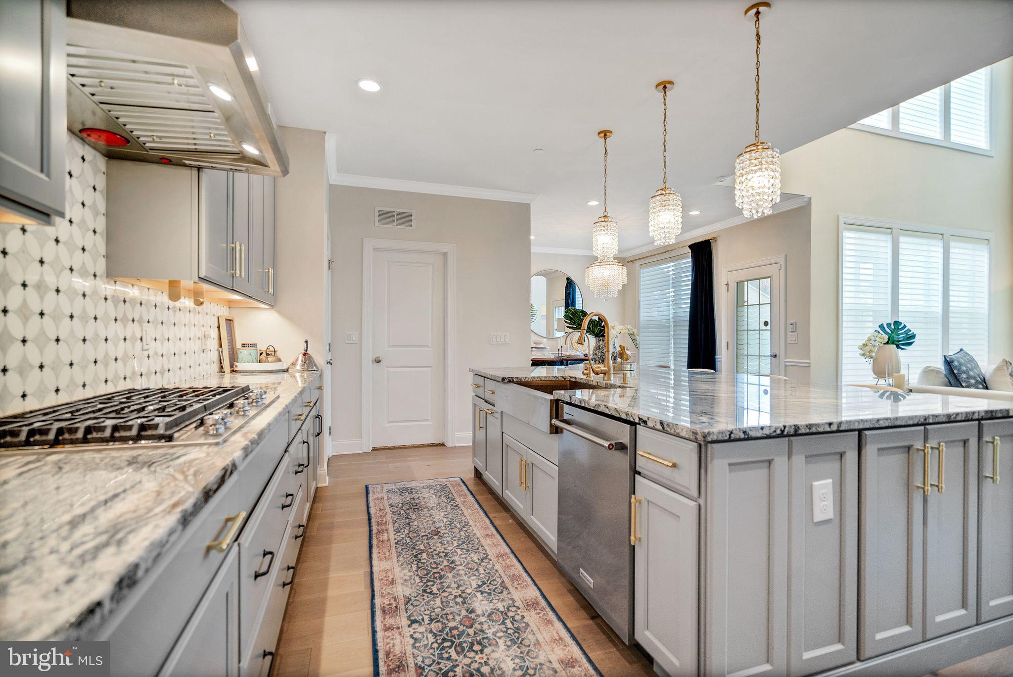 FENTONS CORNER - Residential