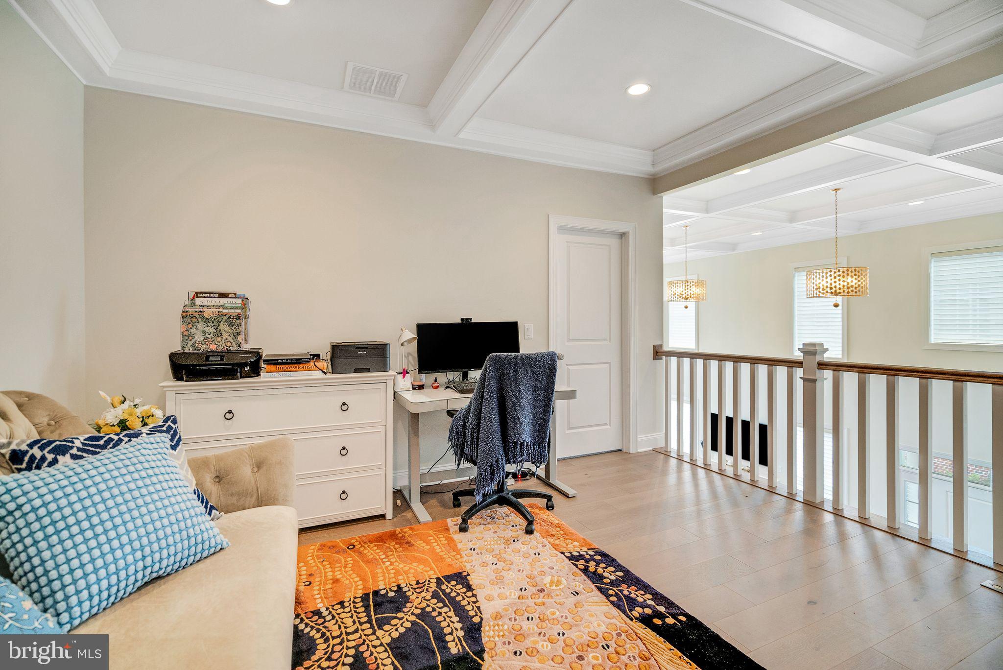 FENTONS CORNER - Residential