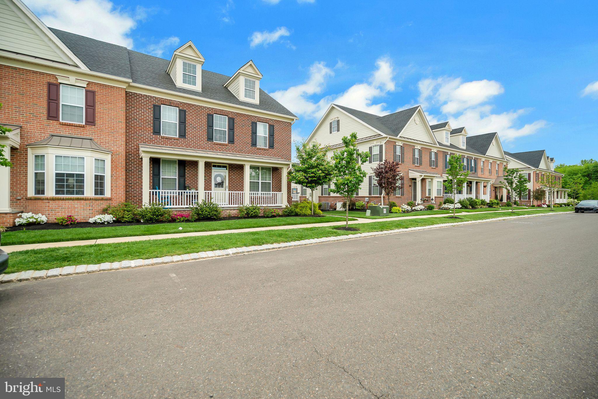 FENTONS CORNER - Residential