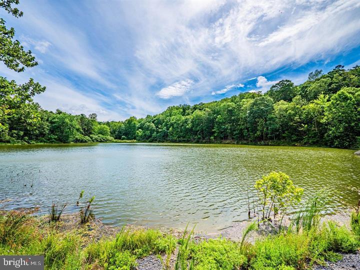 LOCH LINDEN - Residential