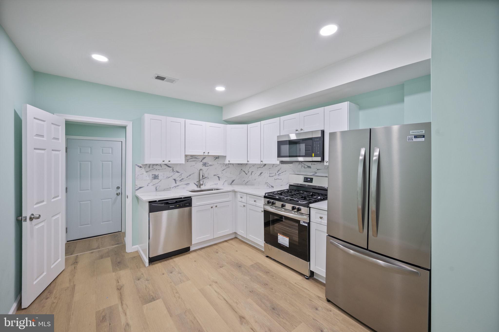 MOUNT CLARE - Residential