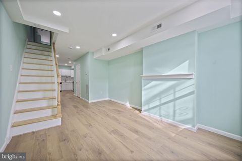 Homes For Sale - 1316 Mchenry Street<br/> BALTIMORE, MD 21223