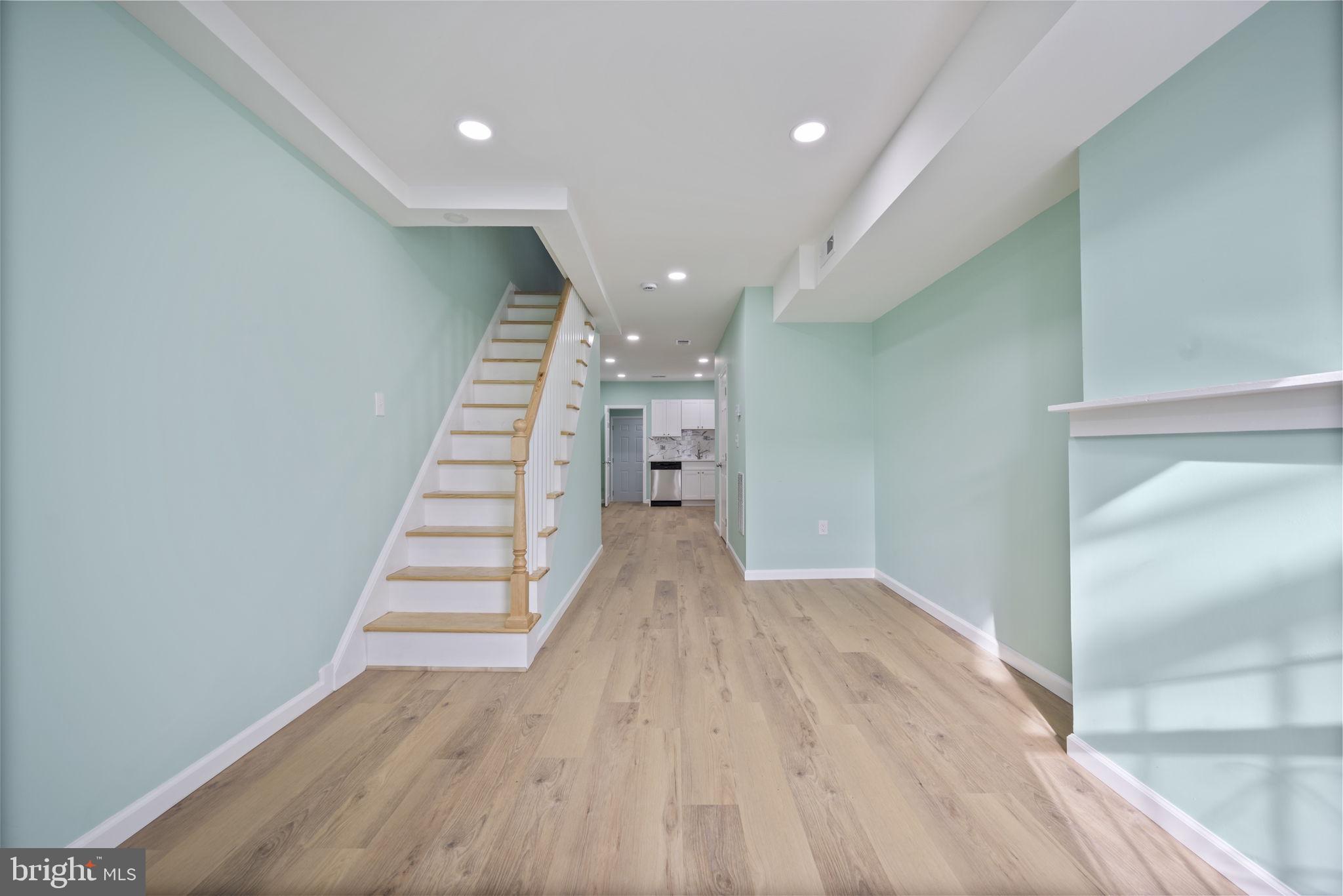 MOUNT CLARE - Residential