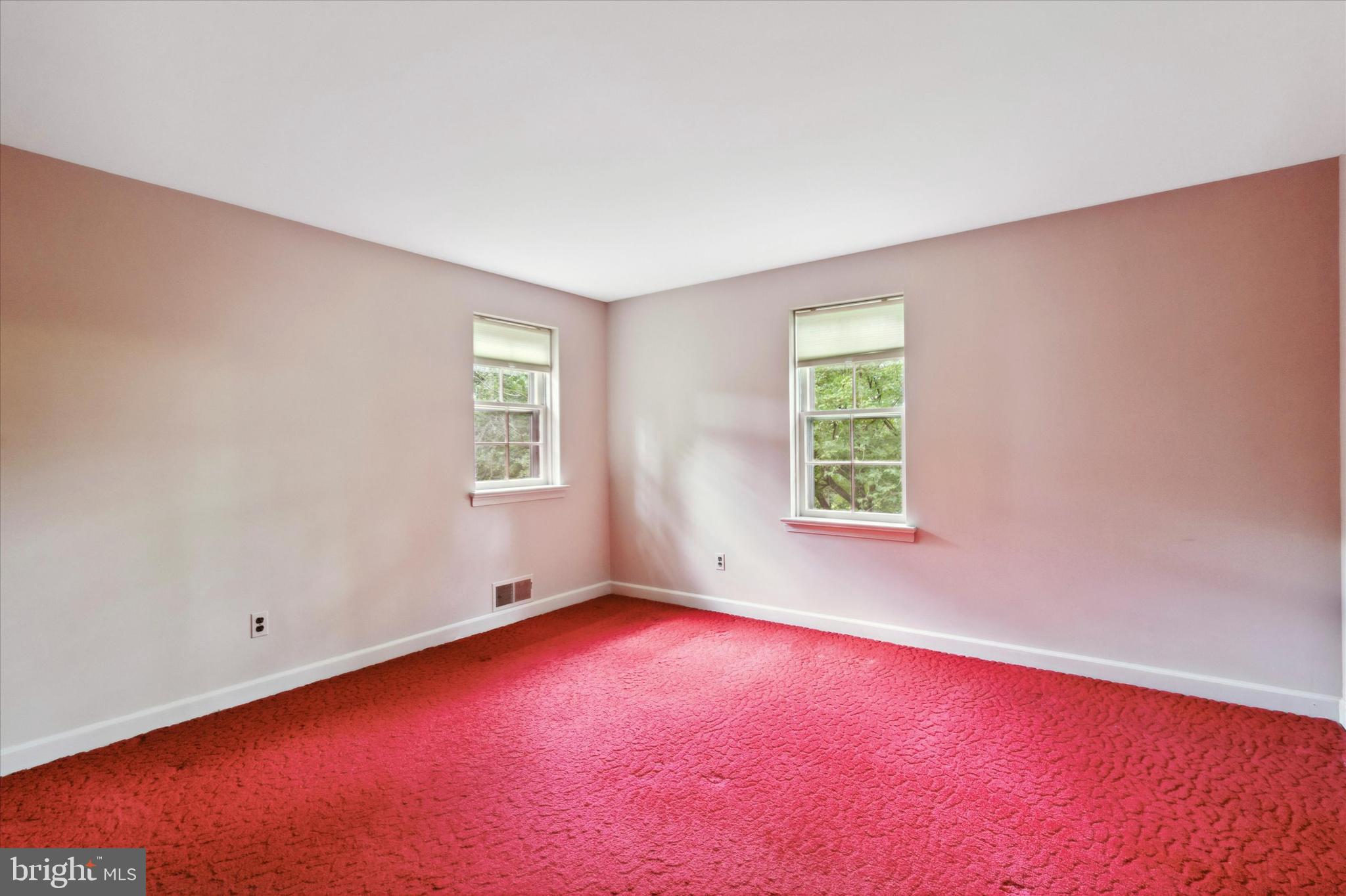 GLADWYNE - Residential