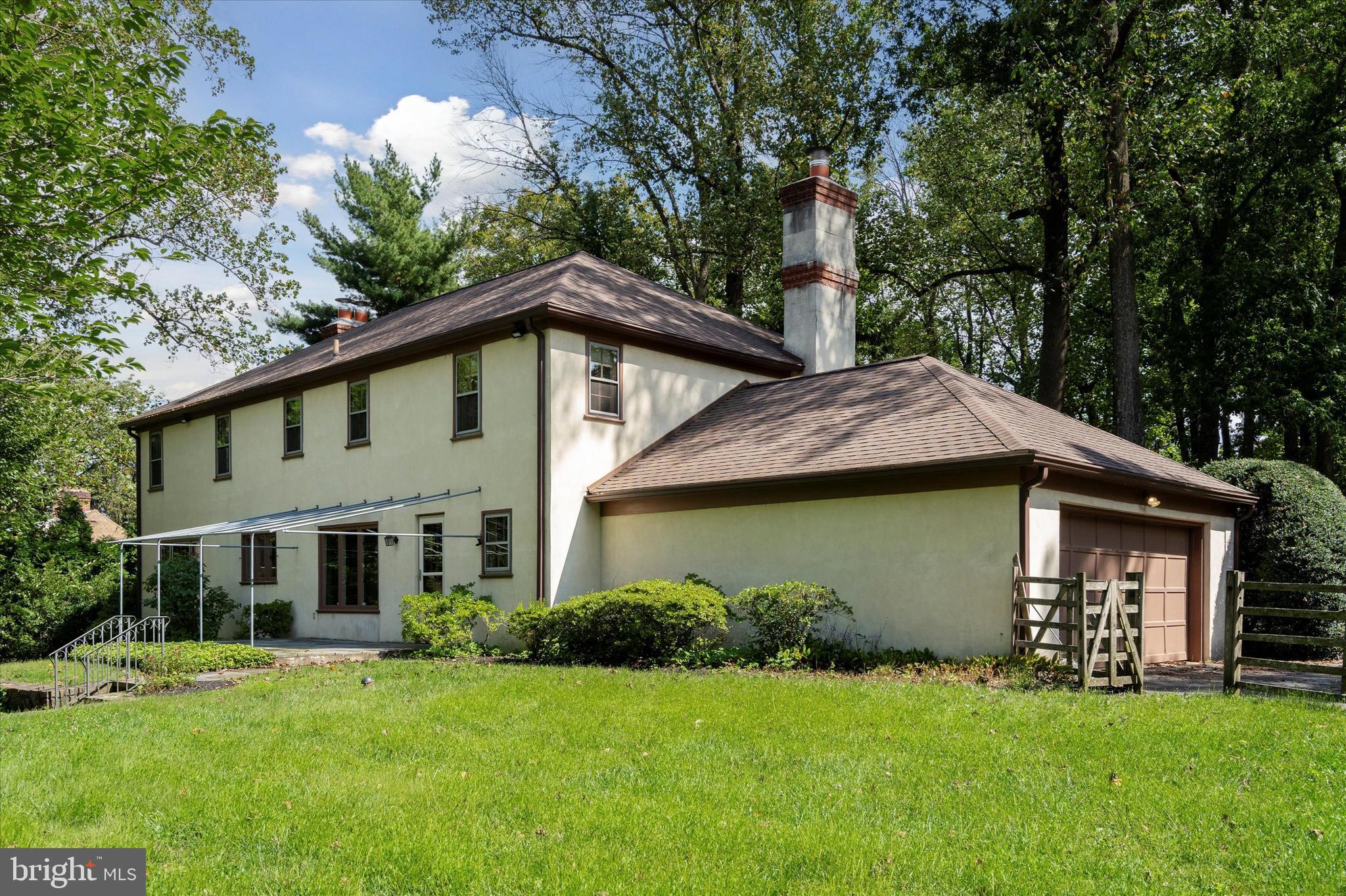 GLADWYNE - Residential