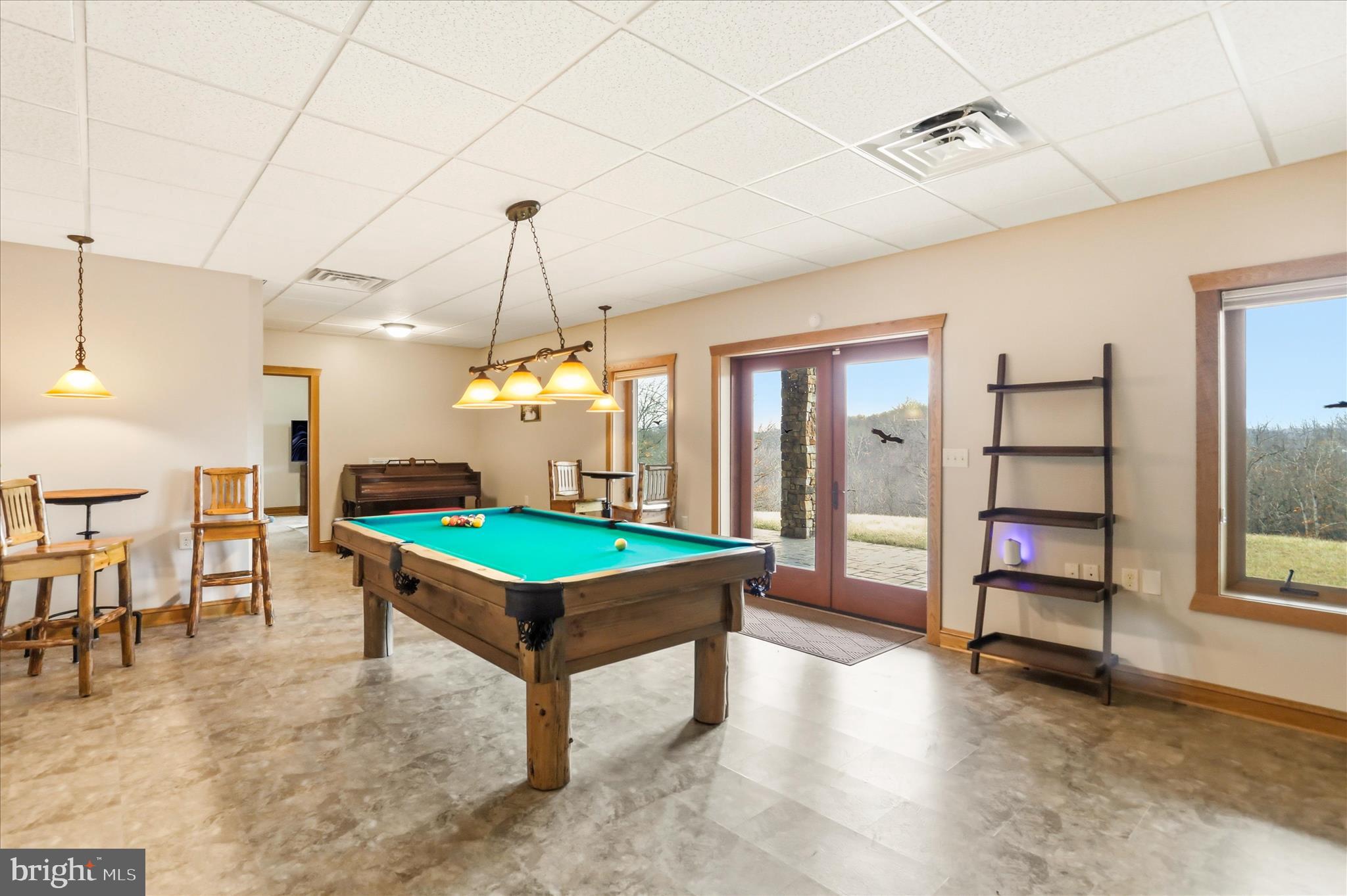 OAKPOINTE - Residential