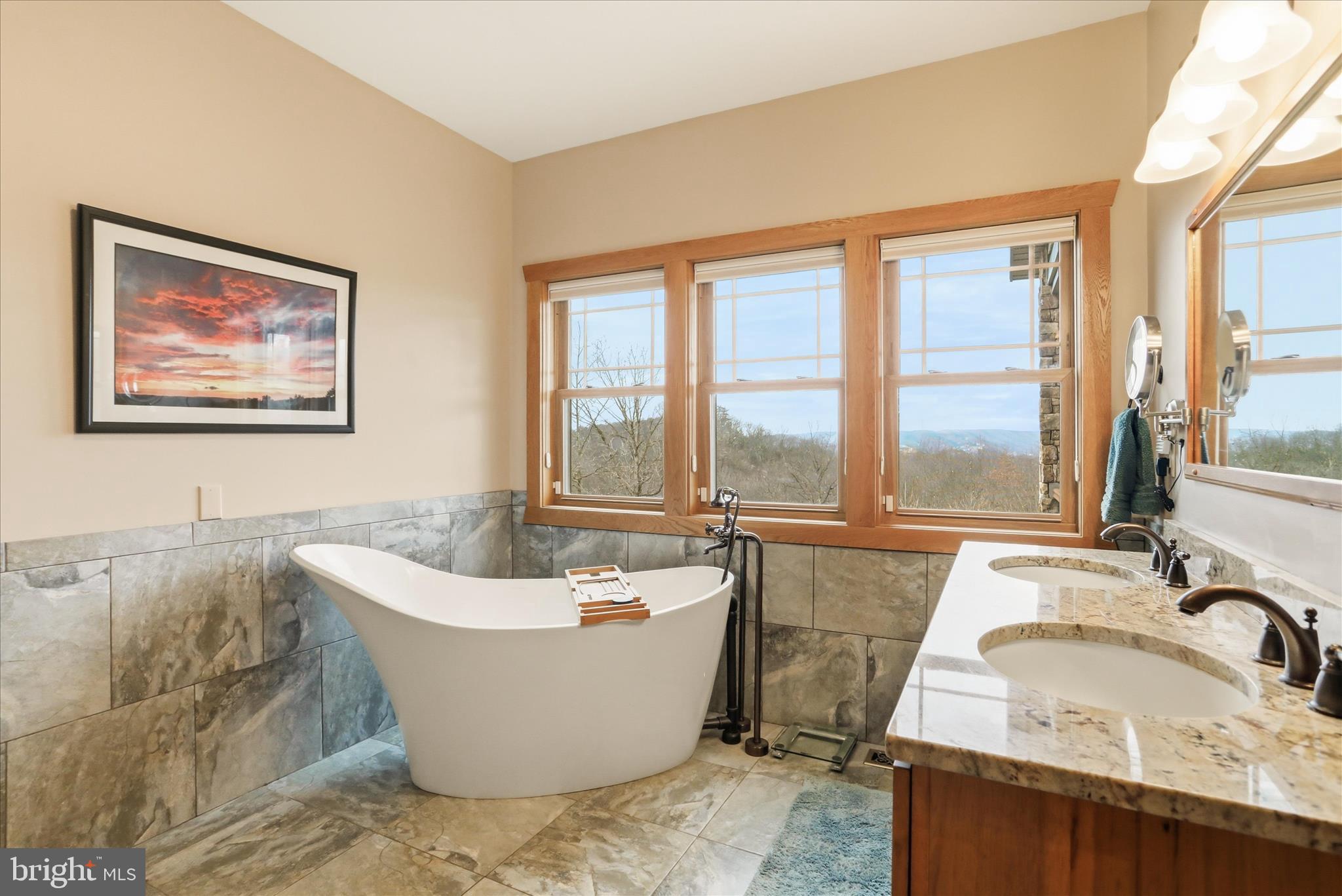 OAKPOINTE - Residential