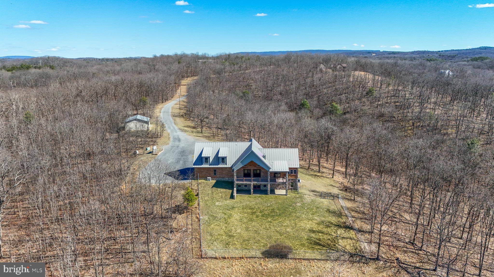 OAKPOINTE - Residential