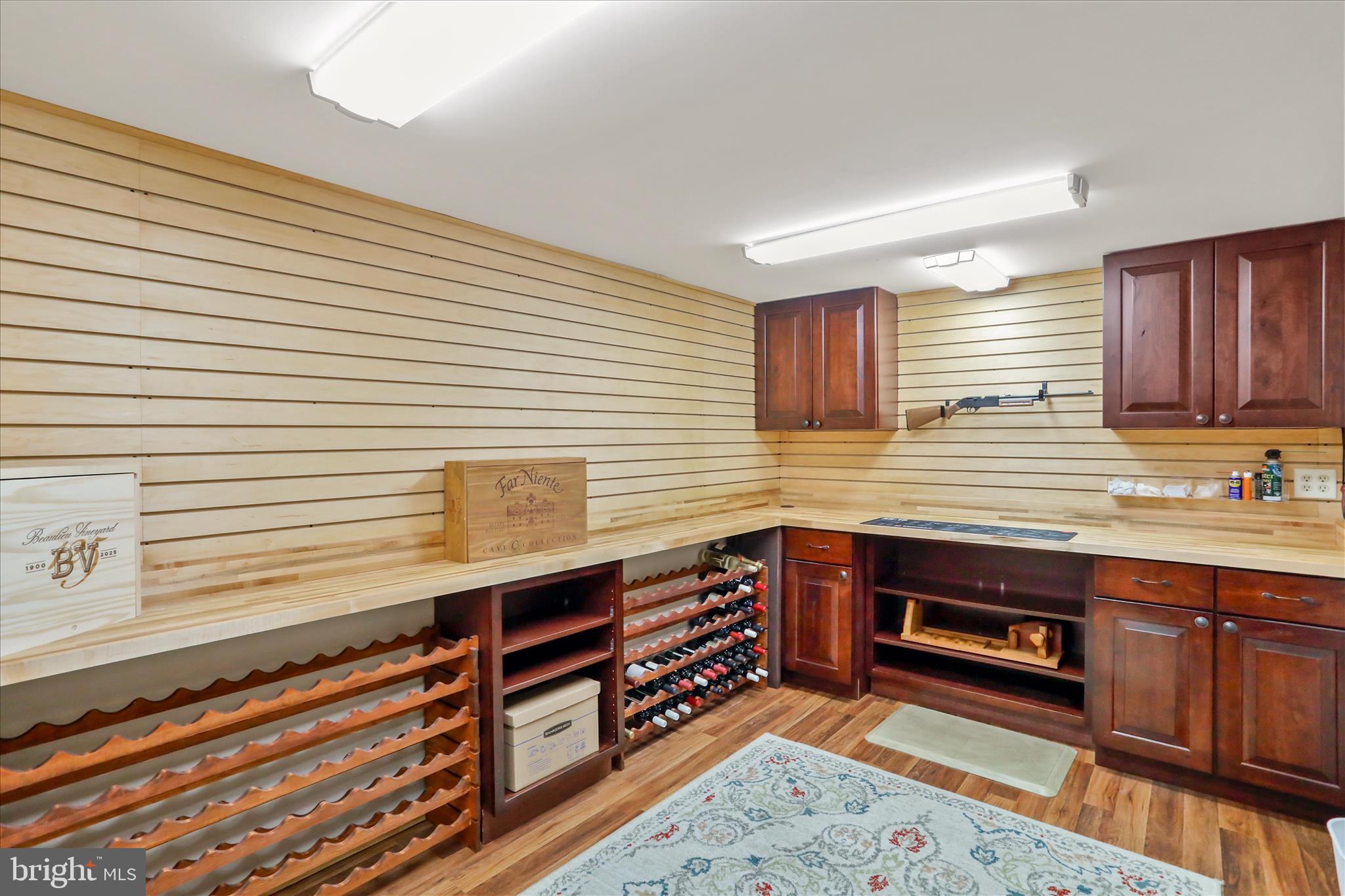 OAKPOINTE - Residential