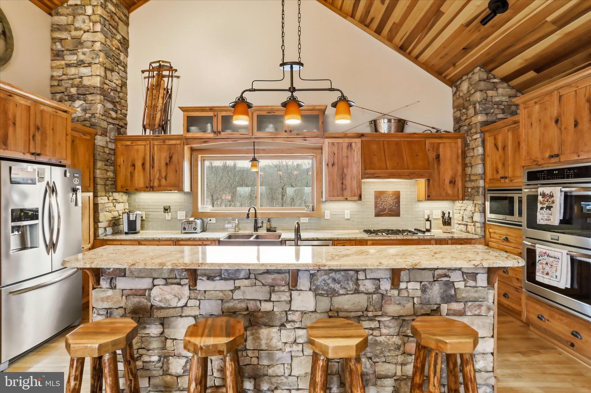 OAKPOINTE - Residential