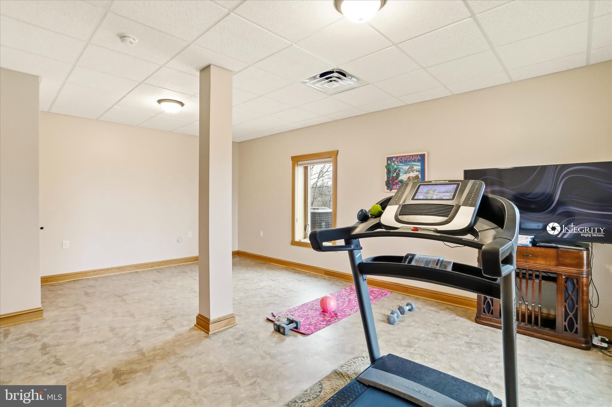 OAKPOINTE - Residential