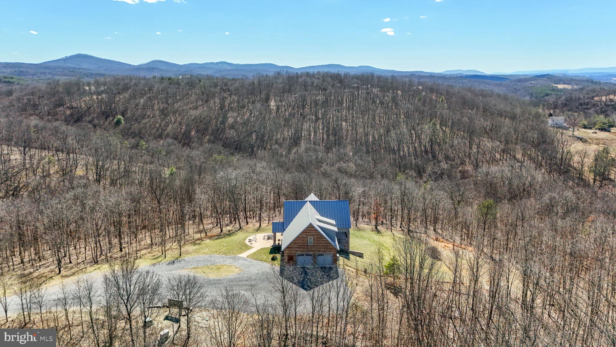 OAKPOINTE - Residential