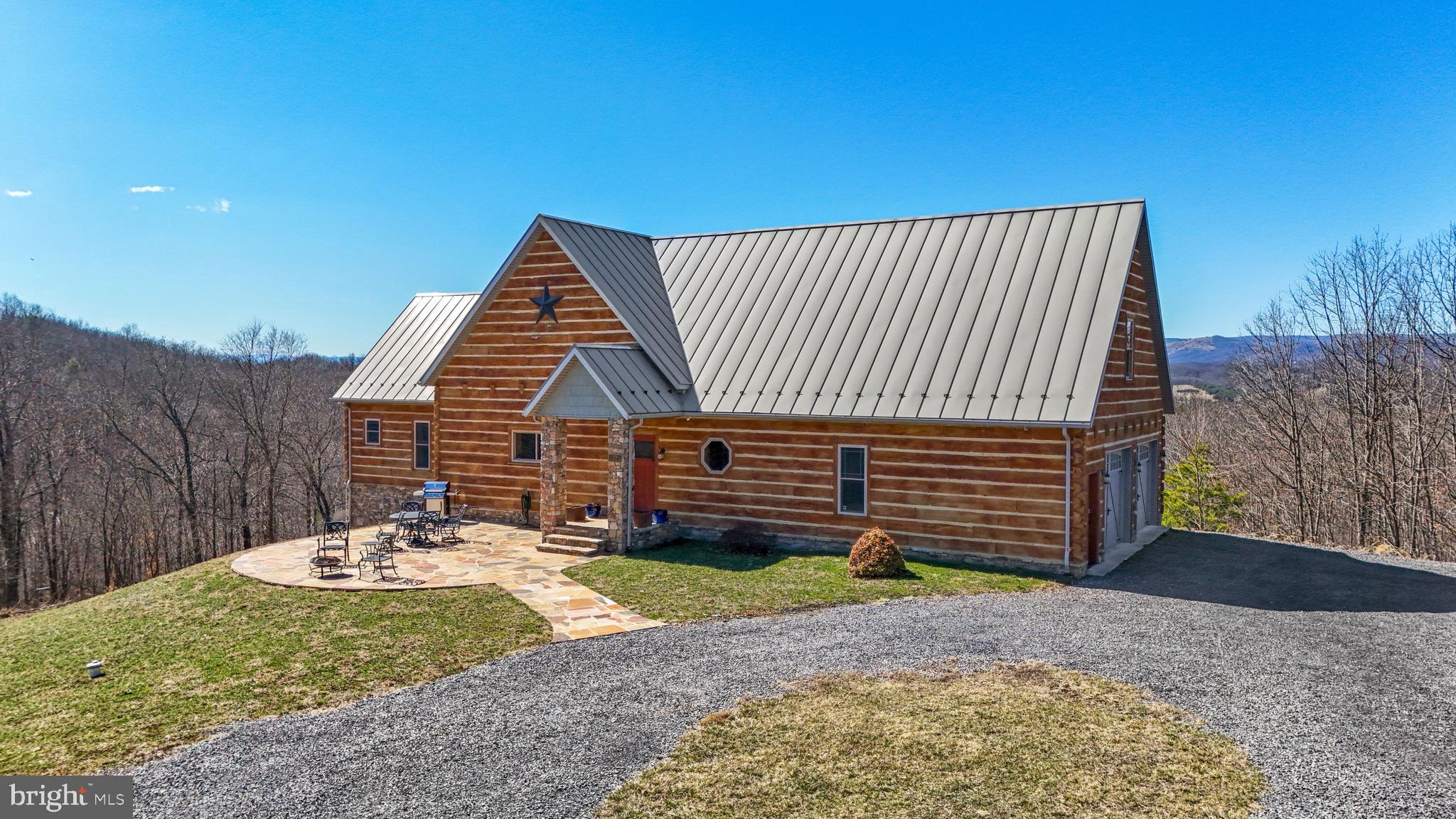 OAKPOINTE - Residential