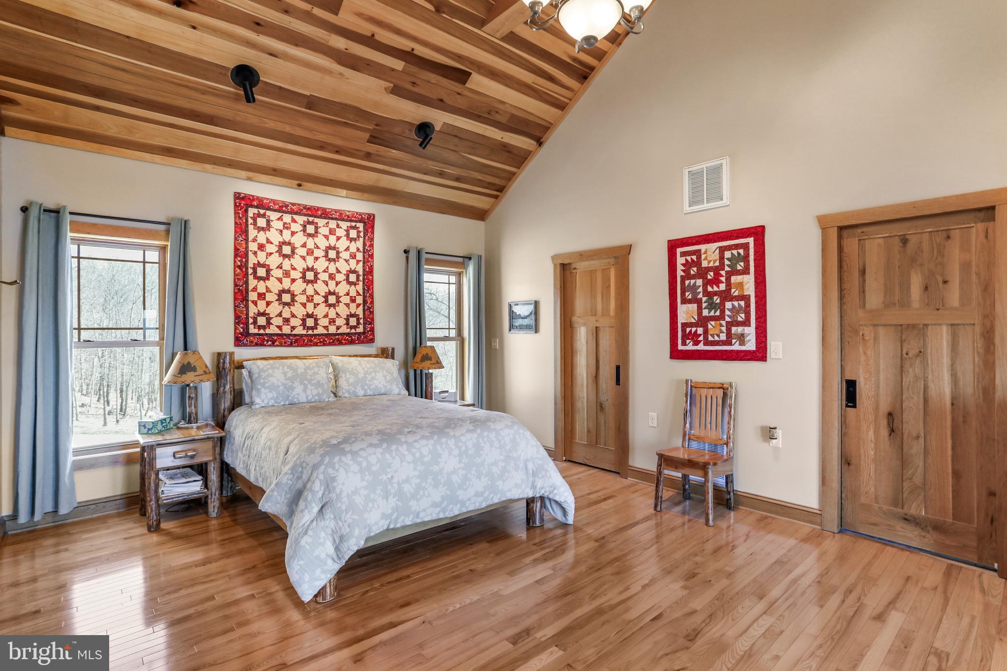 OAKPOINTE - Residential