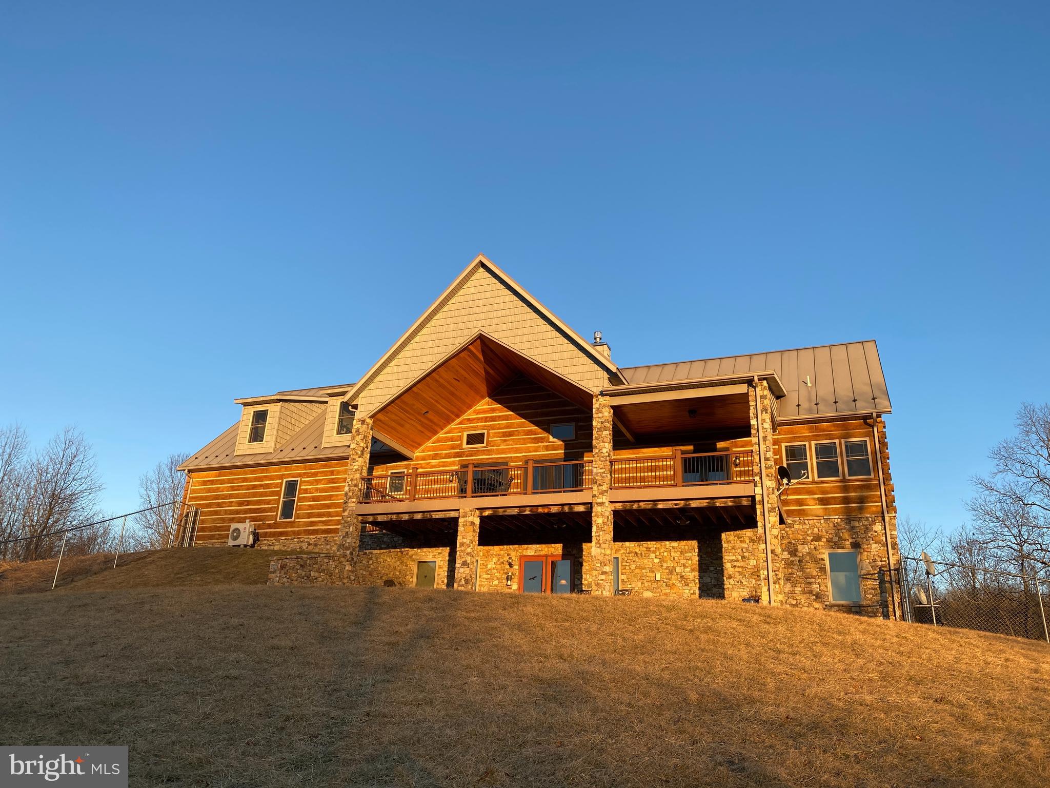 OAKPOINTE - Residential