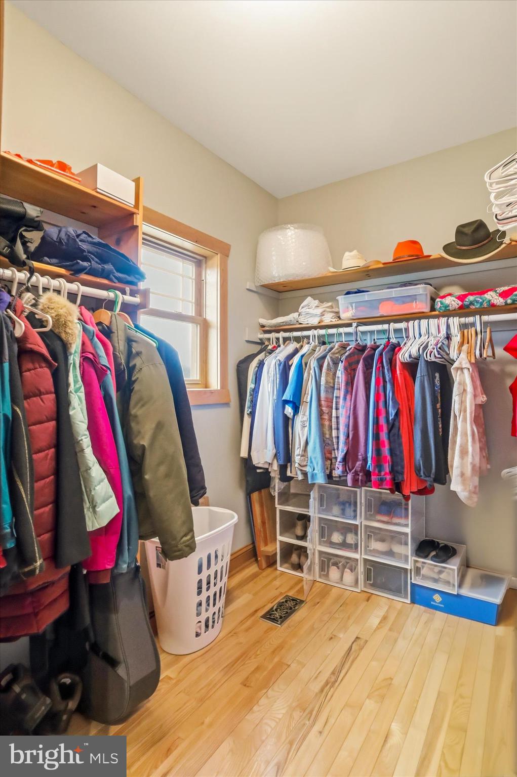 OAKPOINTE - Residential