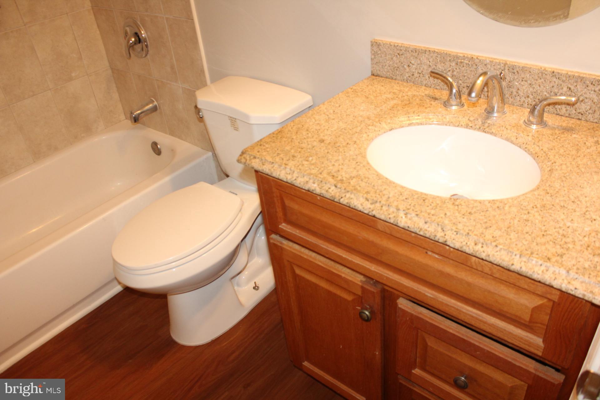 SPOTSWOOD ESTATES - Residential Lease