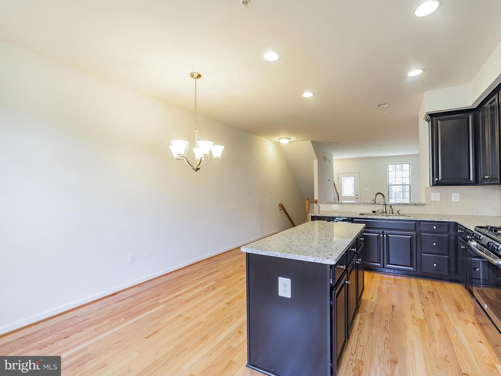 PARKSIDE - Residential