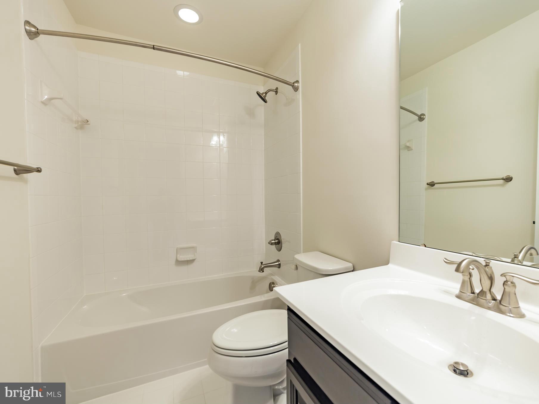 PARKSIDE - Residential