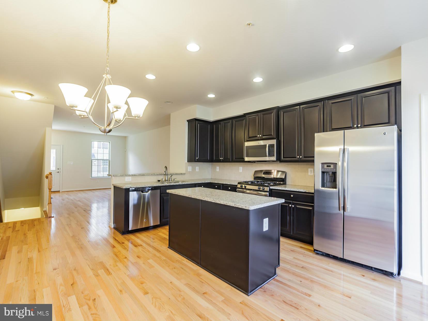 PARKSIDE - Residential