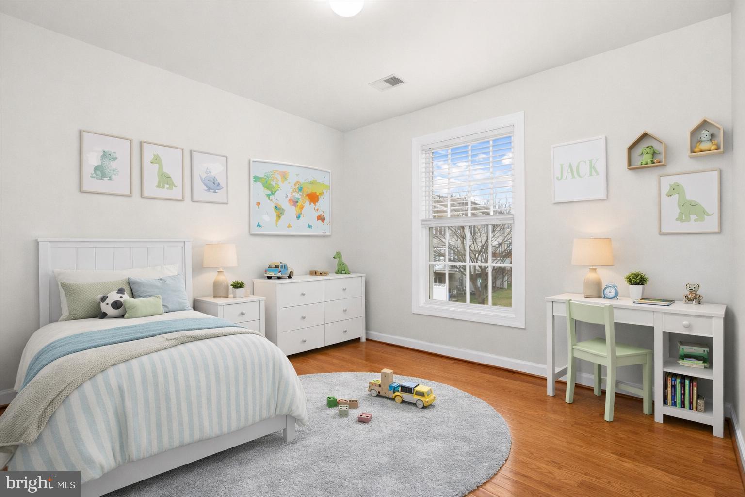 POTOMAC CHASE - Residential