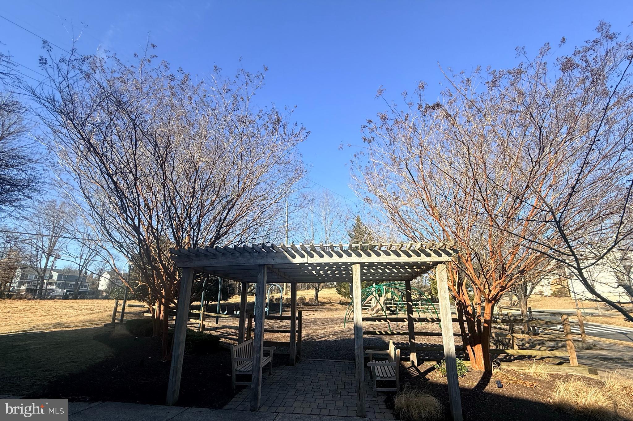 POTOMAC CHASE - Residential