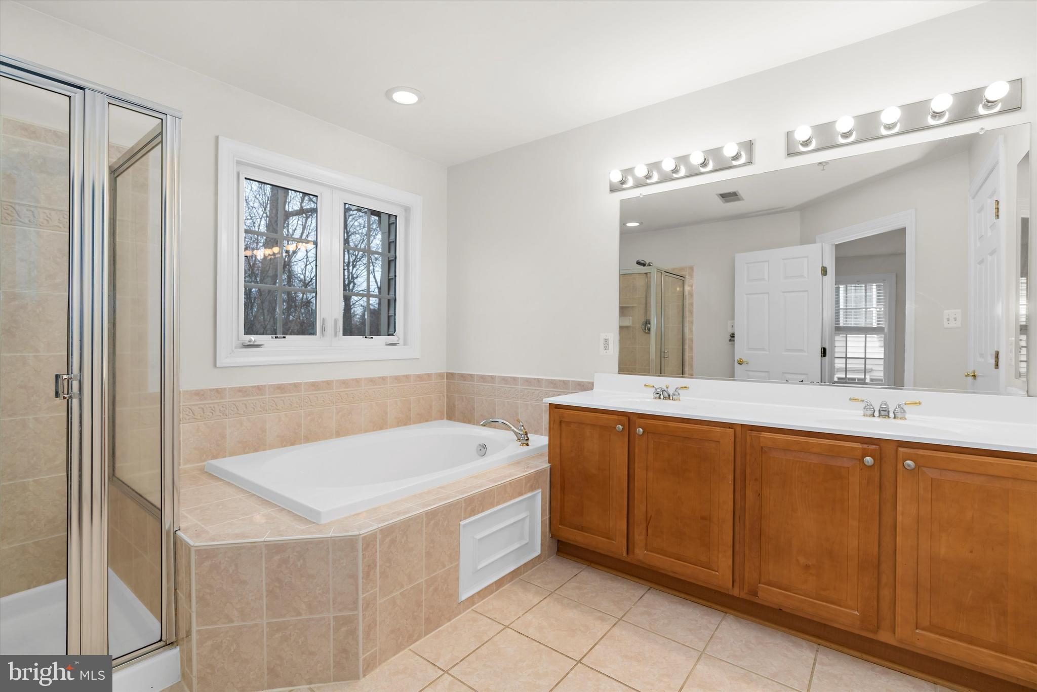 POTOMAC CHASE - Residential