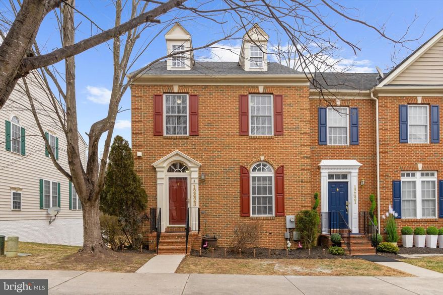 Headline: Pristine North Potomac Retreat – Major Upgrades & Forest Views
Experience the perfect blend of modern comfort and natural serenity in this stunning end-unit townhome in the sought-after Potomac Chase community. Flooded with natural light, this home has been meticulously maintained and upgraded for a truly move-in-ready experience.
The heart of the home is the newly renovated kitchen, which flows seamlessly into living spaces characterized by an airy, open feel. Retreat to the massive primary suite, a true sanctuary featuring soaring cathedral ceilings and a dedicated sitting area with picturesque views of the nature woods.
The fully finished walkout basement offers ultimate flexibility—perfect for a home gym, media room, or guest suite—and opens directly to a beautiful forest trail. With a brand-new roof, a 2024 HVAC system, and fresh flooring throughout the lower level, you can move in with total peace of mind.
Prime Location: Minutes from Route 28 and Quince Orchard Rd, you’re steps away from the area’s best dining and shopping. Enjoy top-tier Montgomery County Public Schools: Jones Lane ES, Ridgeview MS, and Quince Orchard HS.