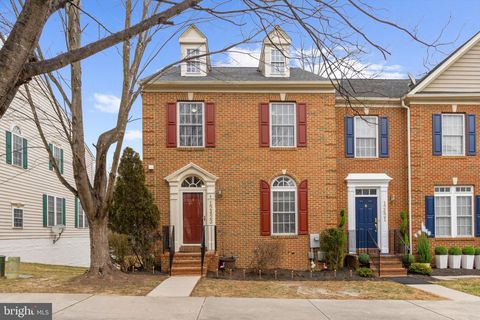 Homes For Sale - 12423 Falconbridge Dr<br/> NORTH POTOMAC, MD 20878