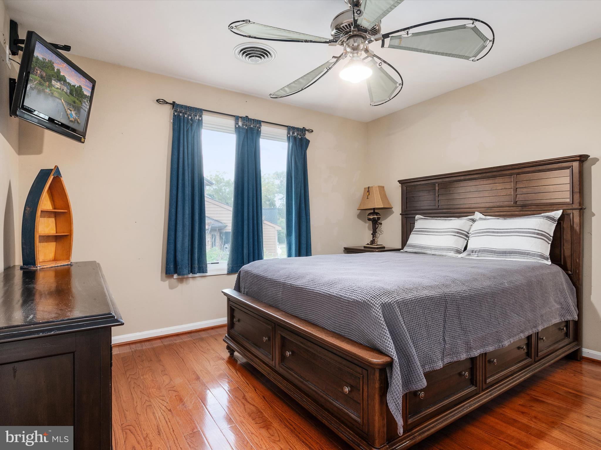 NORTH SHORE - Residential