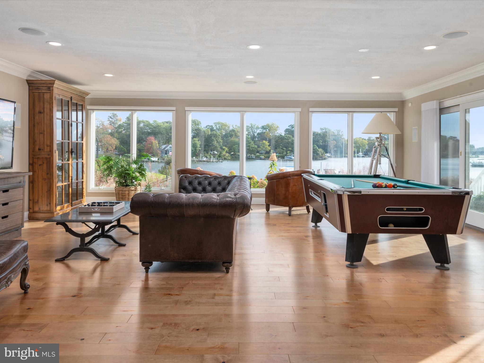 NORTH SHORE - Residential