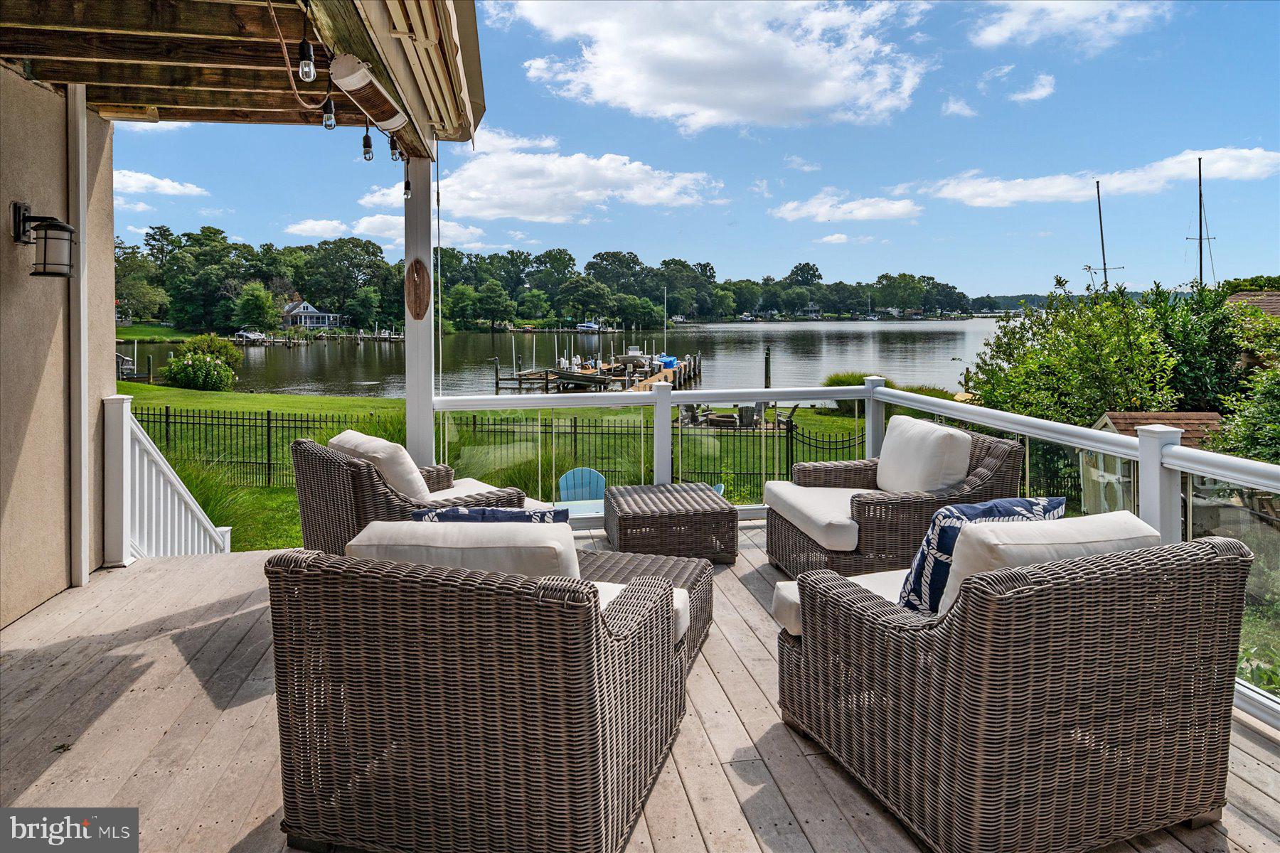 NORTH SHORE - Residential