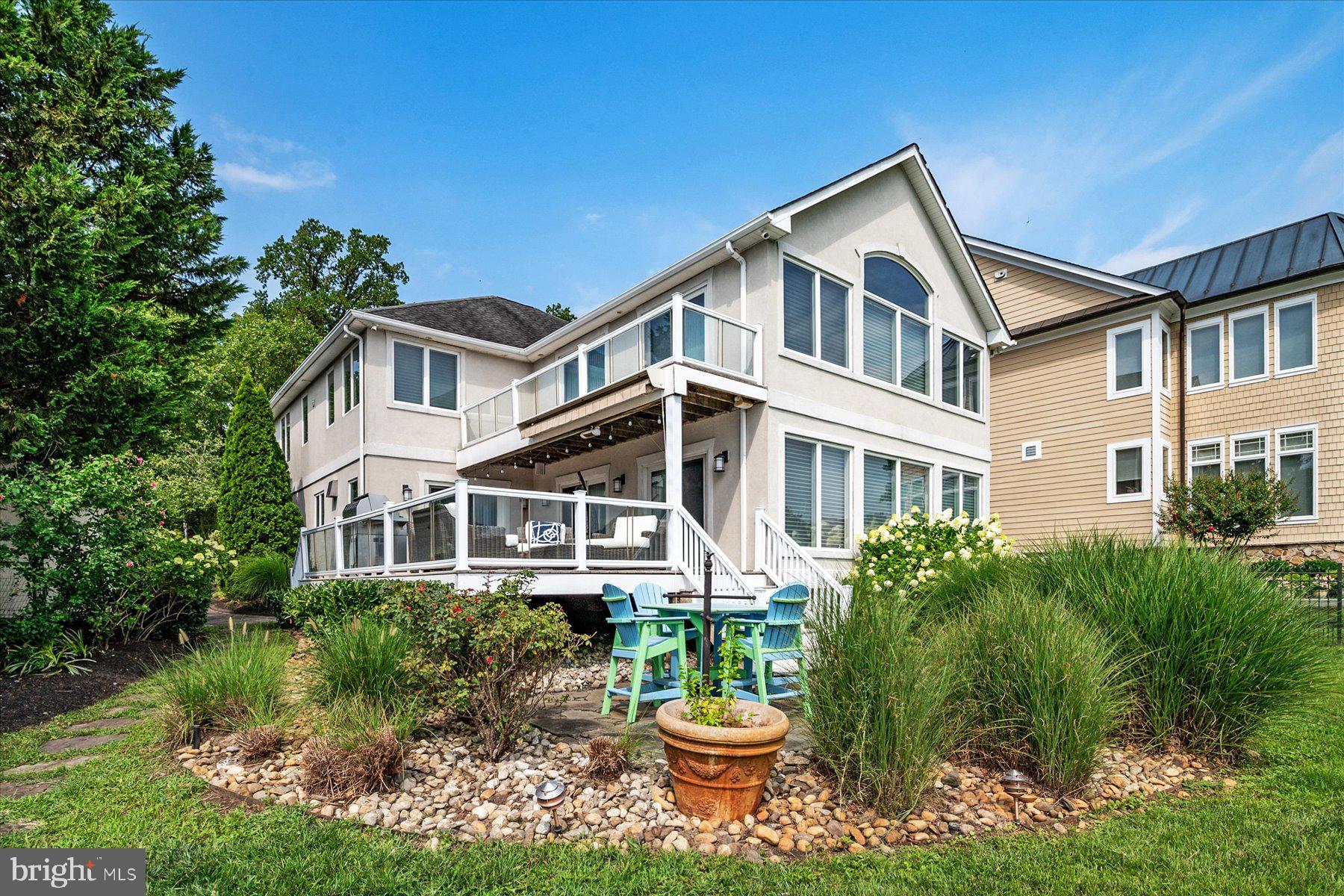 NORTH SHORE - Residential