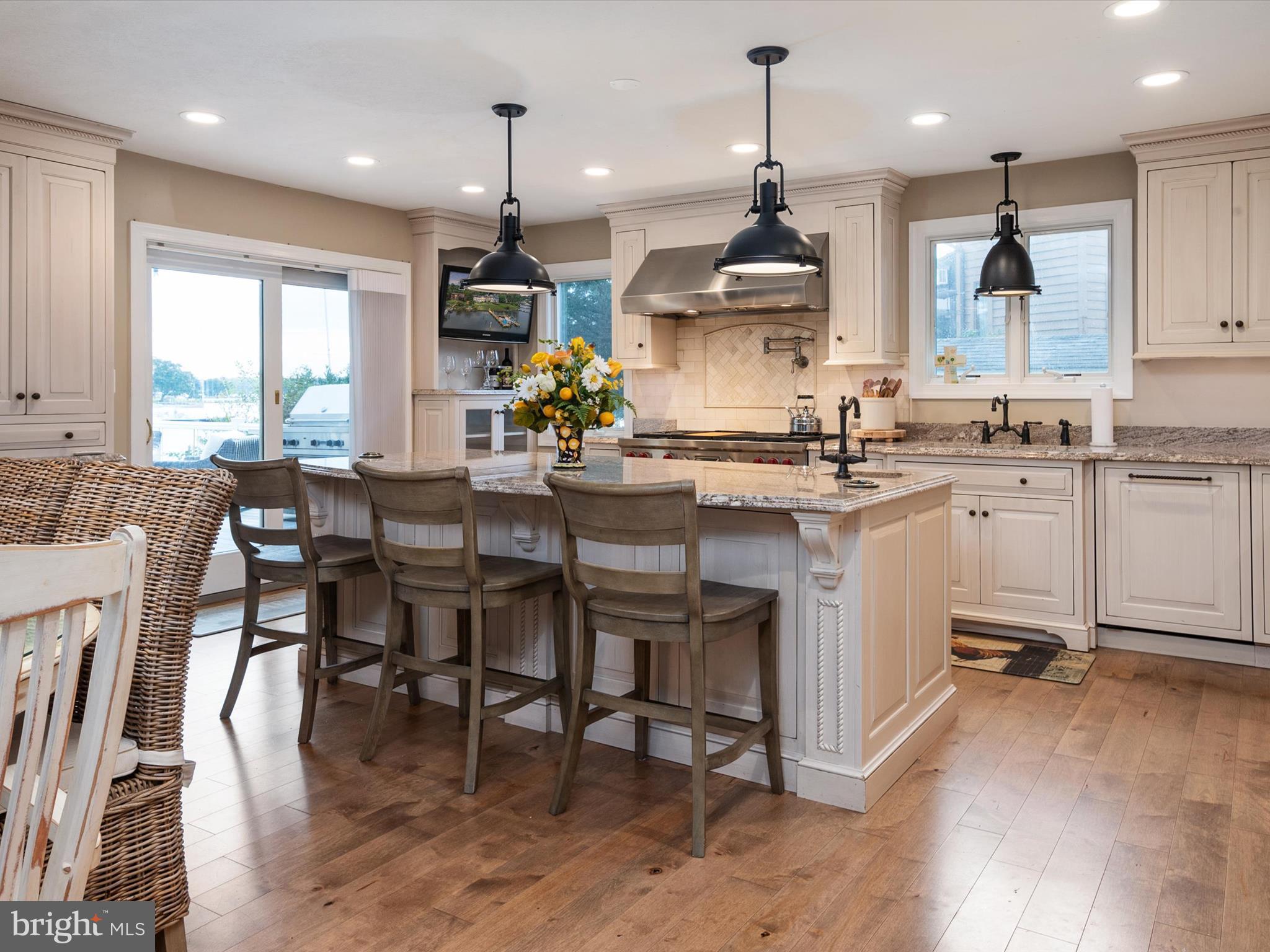 NORTH SHORE - Residential